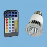 Lampe Spot 5W RGB E27 100~300 Lumens avec télécommande