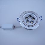 Spot à Leds complet 5x1W - 420 Lumens