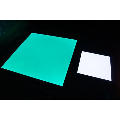  Dalle  lumineuse  led RGB 60 x 60  pour murs et plafonds  avec 