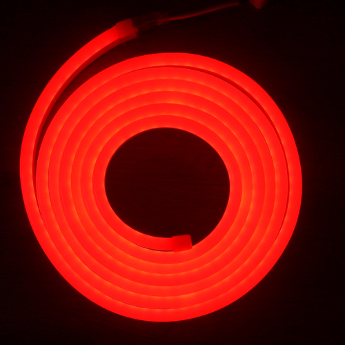Fibre optique diffusante pour un éclairage néon souple
